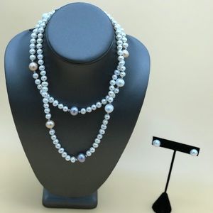 Sterling Silver Freshwater Pearl Necklace.